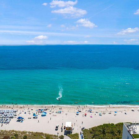 Beachfront Condo With Mesmerizing Views ハリウッド エクステリア 写真