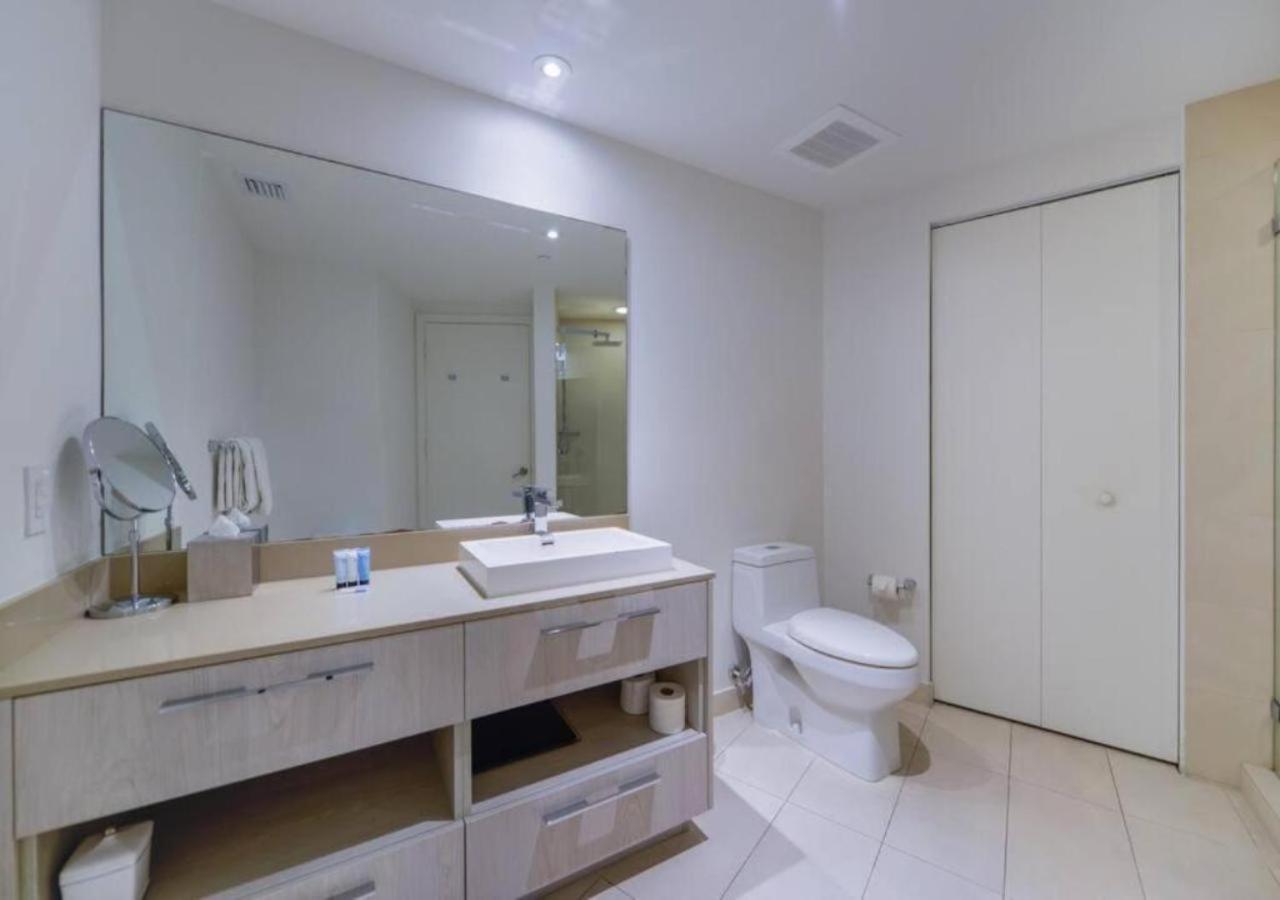 Beachfront Condo With Mesmerizing Views ハリウッド エクステリア 写真