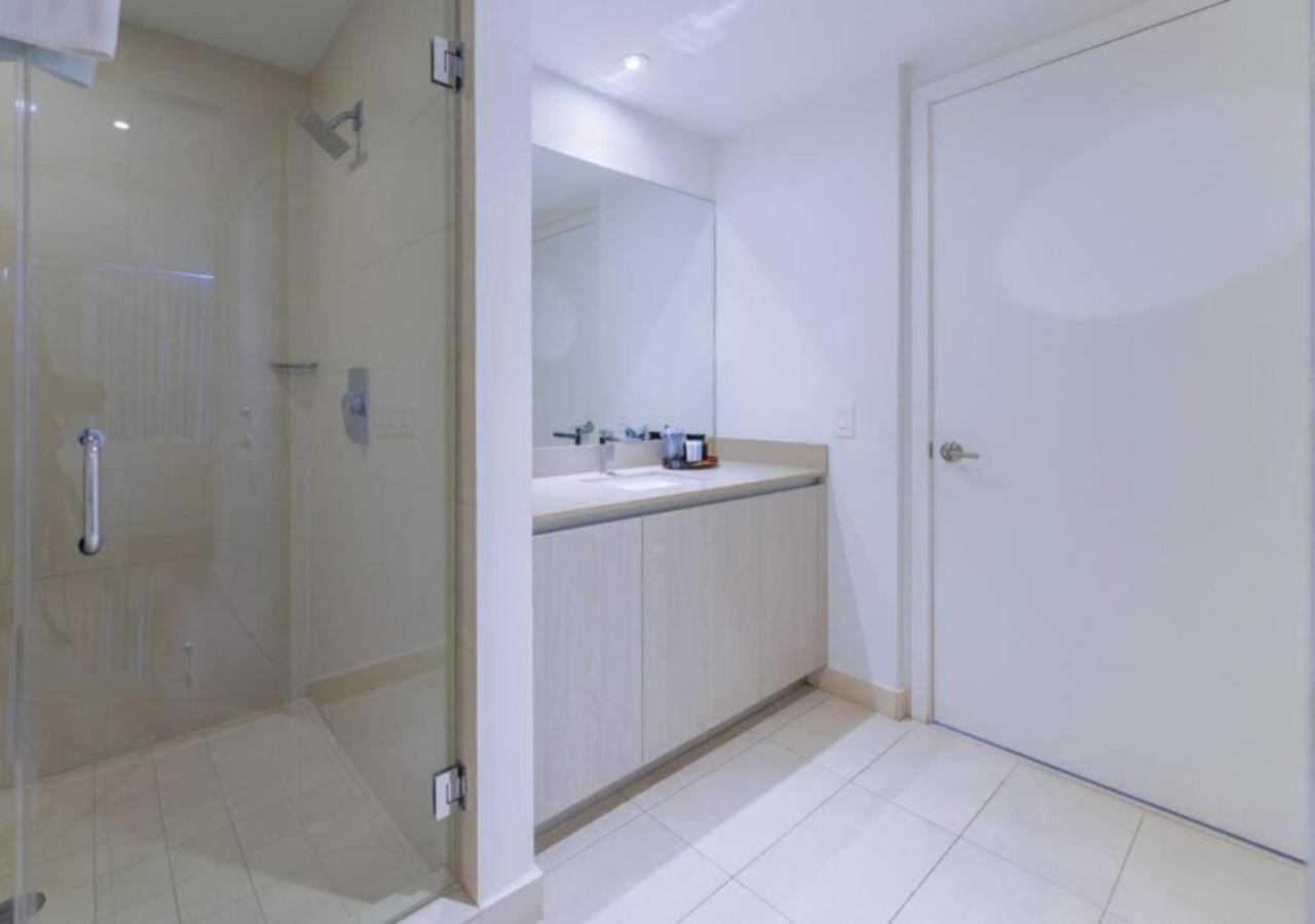 Beachfront Condo With Mesmerizing Views ハリウッド エクステリア 写真