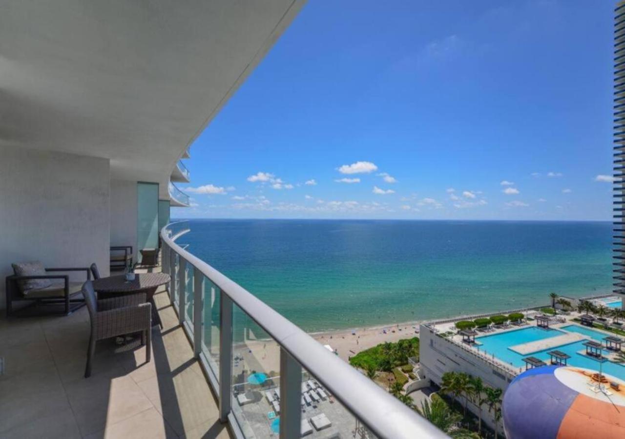 Beachfront Condo With Mesmerizing Views ハリウッド エクステリア 写真
