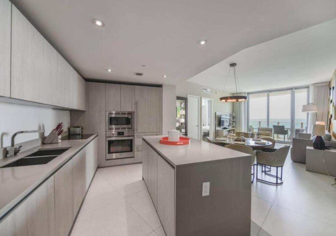 Beachfront Condo With Mesmerizing Views ハリウッド エクステリア 写真